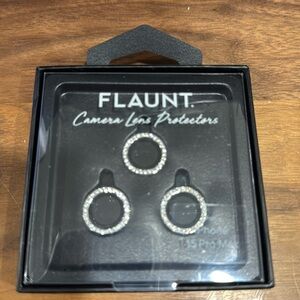 New in box Flaunt camera lens protectors for iPhone 15 pro max